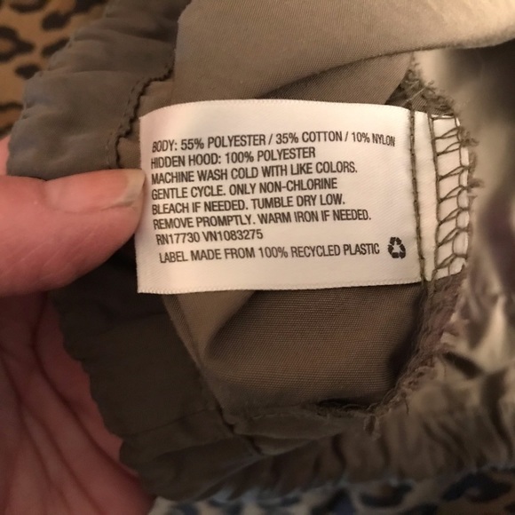 Mossimo Supply Co  size Medium green lightweight waterproof stadium jacket - Picture 8 of 12